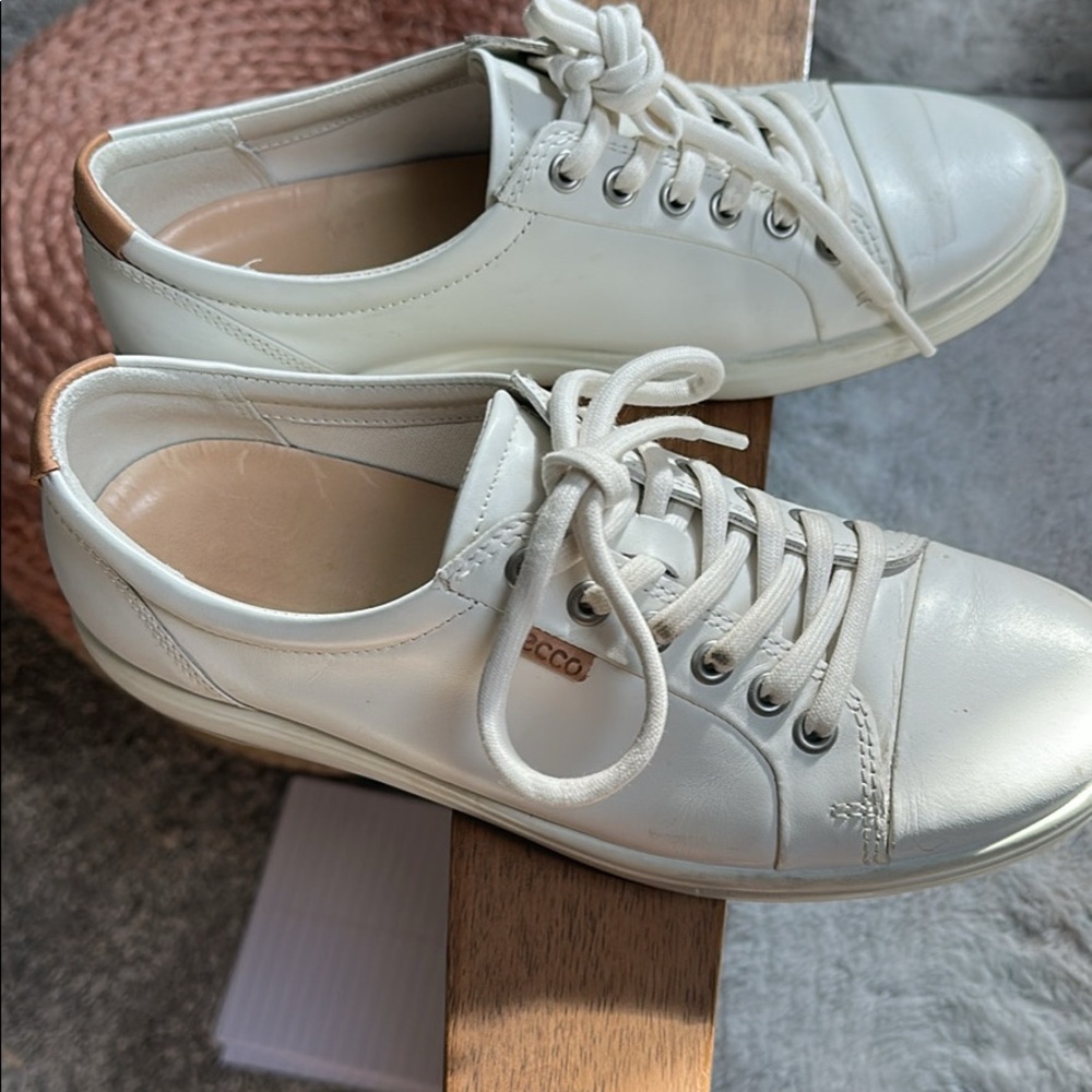 Ecco womens white leather shoes size 38